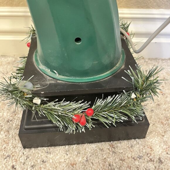 Telco Frank E Post Singing Animated Christmas Lamp Post Tested Works Vtg READ - Picture 3 of 11